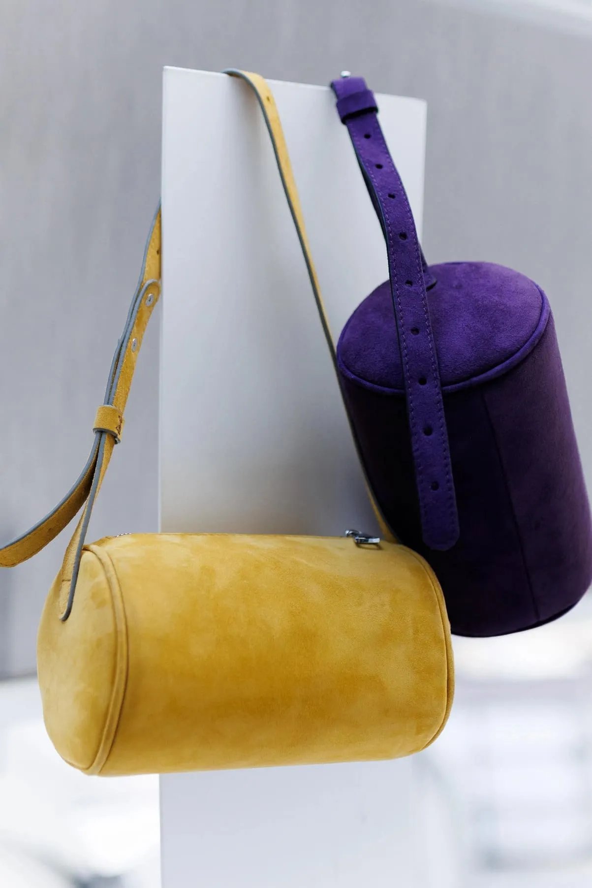 BARREL BAG